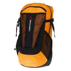    Cerro Torre Porter Hiker 30 Liter Daypack: Sports & Outdoors