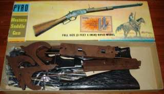 Pyro 1:1 Western Saddle Gun Winchester Plastic Injection Model #G197 