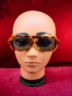 REAL Vintage 1970s LADIES SUNGLASSES Polaroid RETRO Cool Ray SUN TACK 