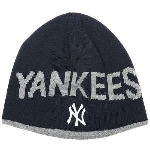  New York Yankees Bunker Beanie Youth Knit Cap   Navy Youth 