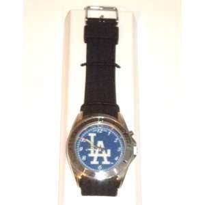    Los Angeles Dodgers MLB Mens Watch with Light: Sports & Outdoors