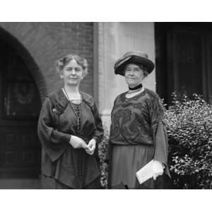  1922 photo Dr. Mary Miles Patrick, Madam Pauratoff, 5/13 