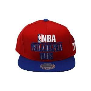   Media Day Philadelphia 76ers Wool Snapback Hat Red. Size:: Sports
