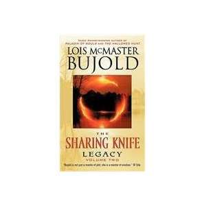   Sharing Knife, Book 2) (9780061139062) Lois McMaster Bujold Books