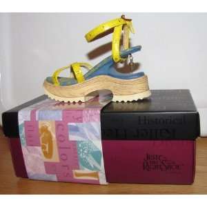  Just the Right Shoe Custom Made Porcelain Shoe 2001 Toys 
