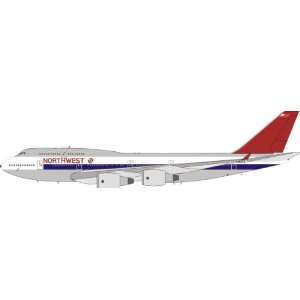   200 Northwest Airlines B 747 400 Model Airplane 
