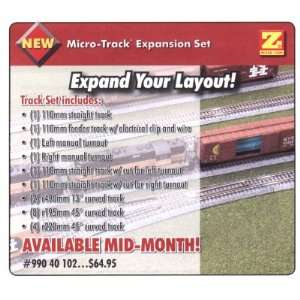  Track Set including 1 straight, 1 feeder, R&L manual turnouts 