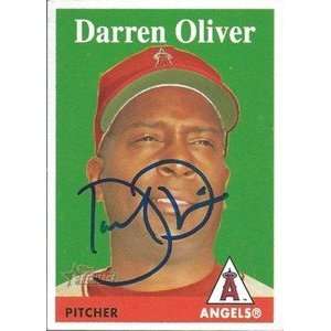  Darren Oliver Signed Angels 2007 Topps Heritage Card 