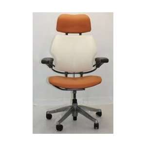  Freedom Chair With Headrest By Humanscale Leather Two Tone 