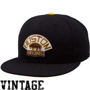    Mitchell & Ness Boston Bruins Vintage Fitted Hat