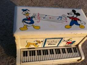 Vintage Disney Character Piano Jewelry Music Box Chest  