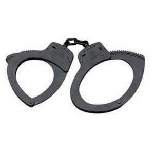  Smith & Wesson   Model 110 Large Size Handcuff: Sports 