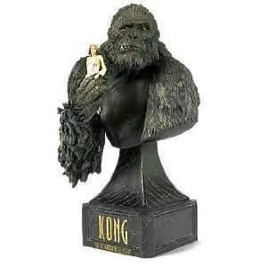  King Kong with Anne Bust: Toys & Games