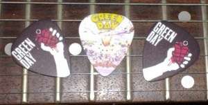 GREEN DAY 2 SIDED GUITAR PLECTRUM PICK X 3  