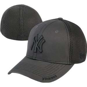  New York Yankees Gray Max Flex Fit Hat