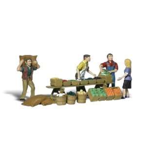  Woodland Scenic Accents® O Scale   Farmers Market 