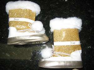 NEW JUICY COUTURE GIRLS INFANT SIZE 4 GOLD WHITE FAUX FUR BOOTS CUTE 