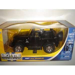  Jada 1:24 Bigtime Kustoms 2007 Jeep Wrangler Black: Toys 