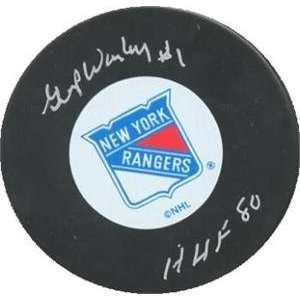  Gump Worsley autographed Hockey Puck (New York Rangers 