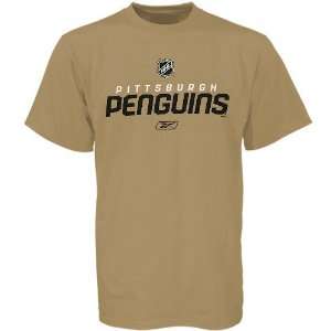 Reebok Pittsburgh Penguins Gold Power Play T shirt:  Sports 