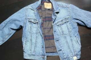 Boys/Young Men Abercrombie and Fitch Lined Denim Jean Jacket. Size XL 