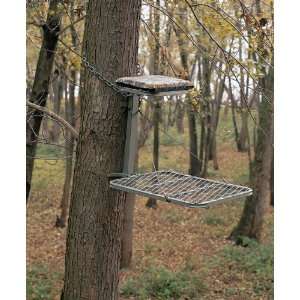  Treestand with 4 point Shoulder Harness