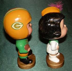 VINTAGE GREEN BAY PACKERS KISSING BOBBLE HEADS NODDERS   