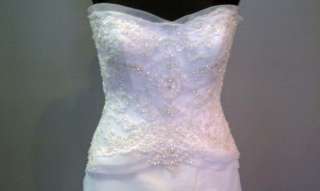 NWOT Casablanca Wedding Gown Style 2002 White Size 8  