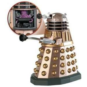   Who 5 Figure   Dalek with Mutant Reveal   Gold Version Toys & Games