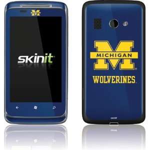  University of Michigan Wolverines skin for HTC Surround 