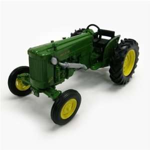  John Deere 1/16 Model 40 Utility Tractor: Toys & Games