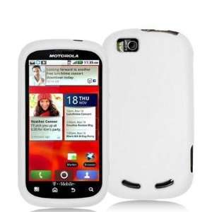  White Rubberized Snap On Hard Skin Case Cover for Motorola 