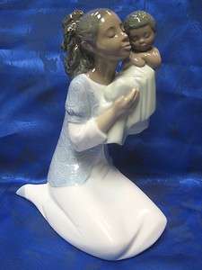 IN LOVING ARMS MOTHER CHILD AFRICAN AMERICAN NAO LLADRO #1659  