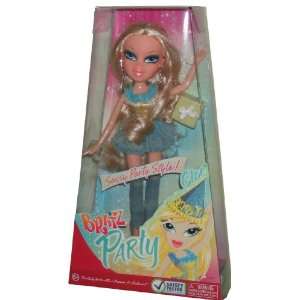  Bratz Party Series 10 Inch Doll   CLOE with Sassy Party 