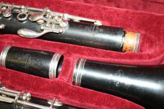 Buffet Crampon E11 E 11 wood clarinet + Case BC1131 2 ?  