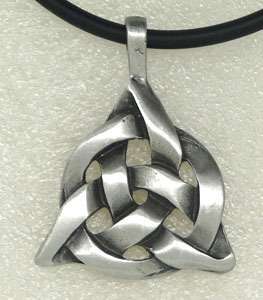 Celtic Triquetra Trinity Knot Pewter Pendant/Key Chain  
