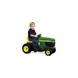  John Deere Plastic Pedal Riding Tractor: Toys & Games