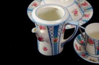 HM Williamson & Sons Tea Set Creamer Sugar 13pc Roses  