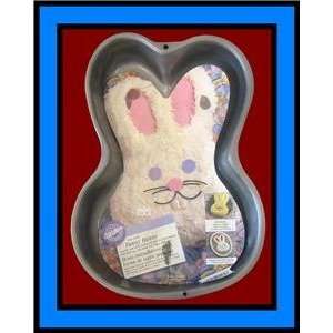   Bunny Rabbit Non Stick Cake Pan Mold (2105 1518, 1998): Home & Kitchen