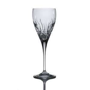  Mikasa 5065403 Royal 9 oz. Wine Glass