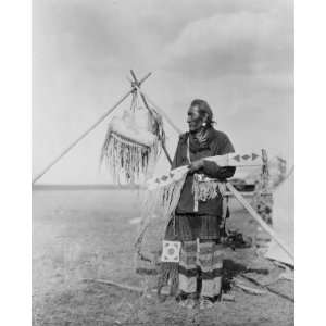  1927 photo In a Blackfoot camp Blackfoot man, full length 