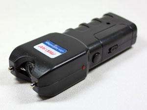 MIGHTY 7.8 MILLON VOLT STUN GUN LEATHER CASE /CHGR LED NICE GRIPPING